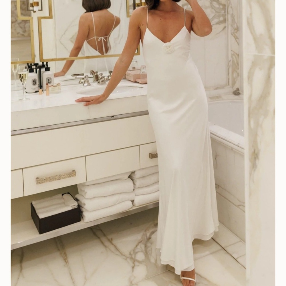 Le Rose MJ Rose Slip Dress
